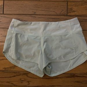 Lululemon Speed Up shorts size 4